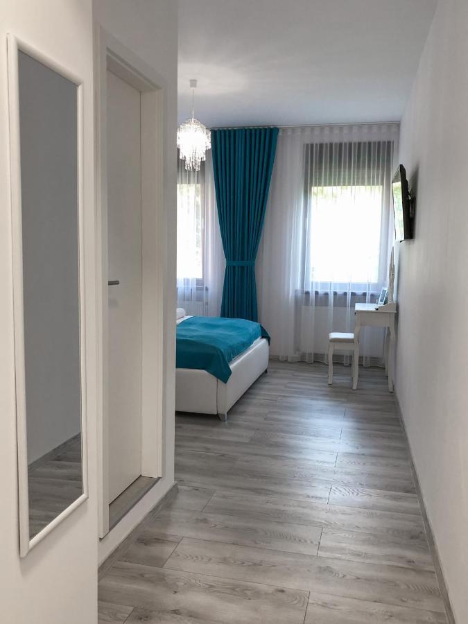 Gizell Apartment 1 Hermannstadt Exterior foto
